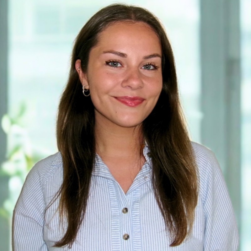 kate barschdorf headshot